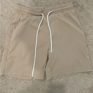 Beige men’s short shorts